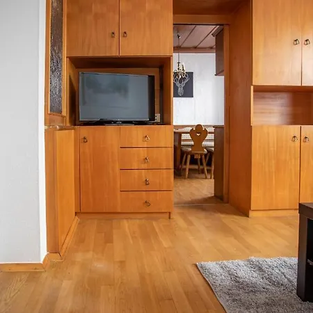 Traditional Old Town Apartment Hall in Tirol Exteriér fotografie