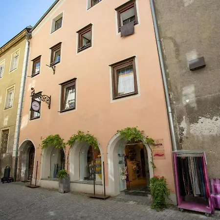 Traditional Old Town Apartment Hall in Tirol Exteriér fotografie